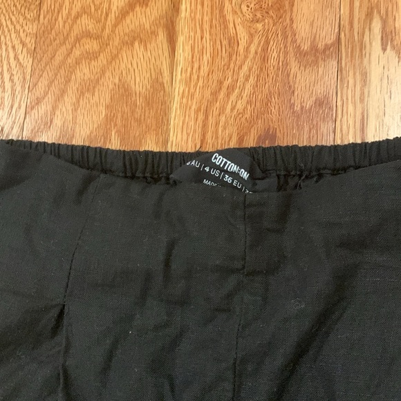 Black pants - Picture 2 of 3